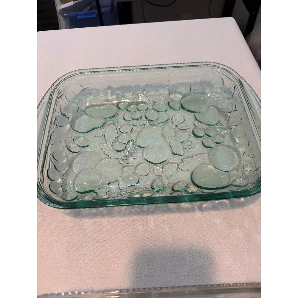 Vintage Libbey Orchard Fruit Baking Dish Set Clear Green Glass Oven Proof 2pc